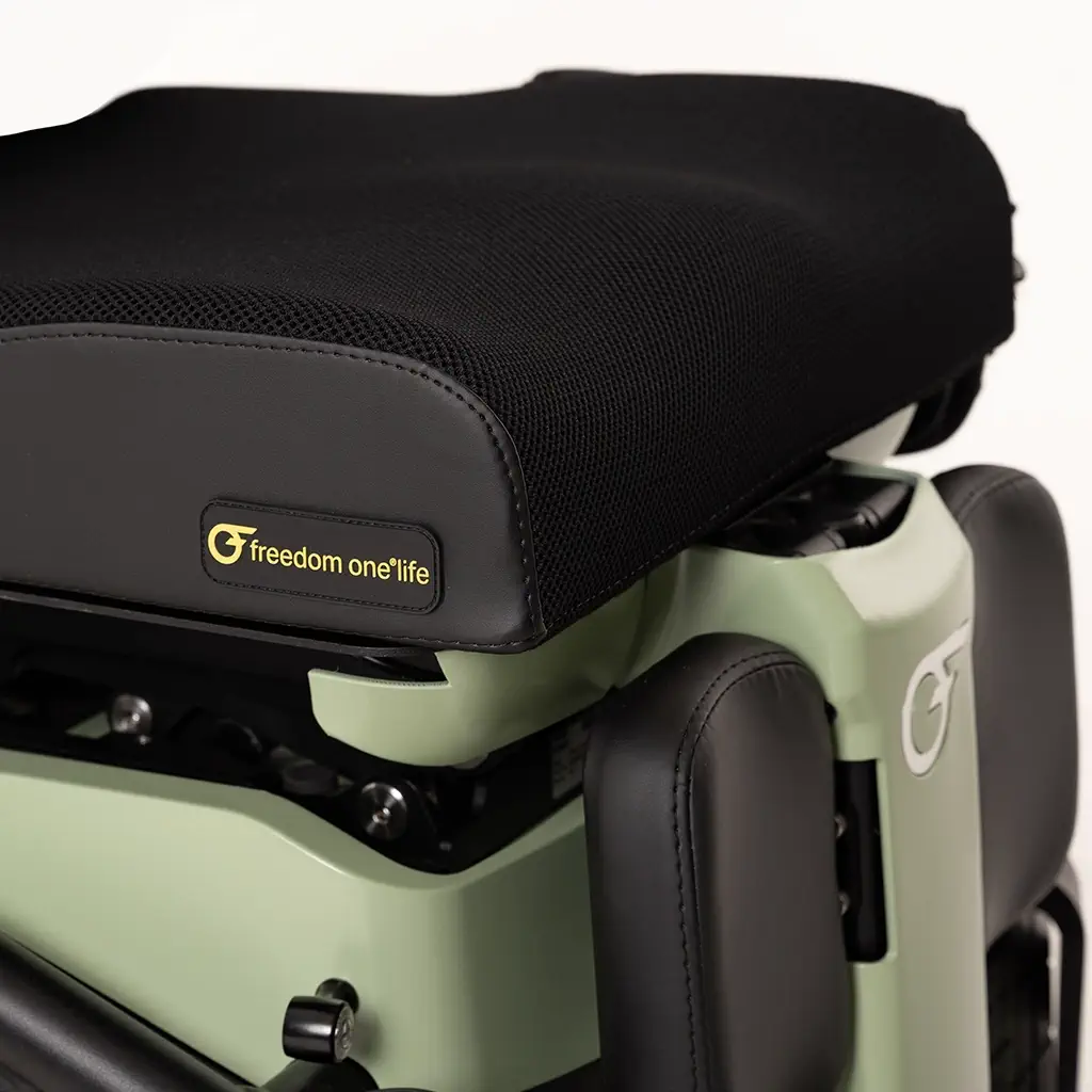 custom-seating-cushion-03