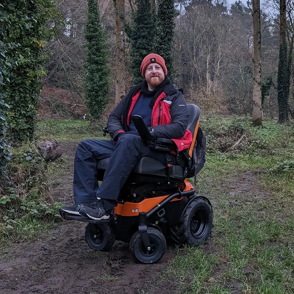 freedom-one-life-powerchair-terrains-mud2