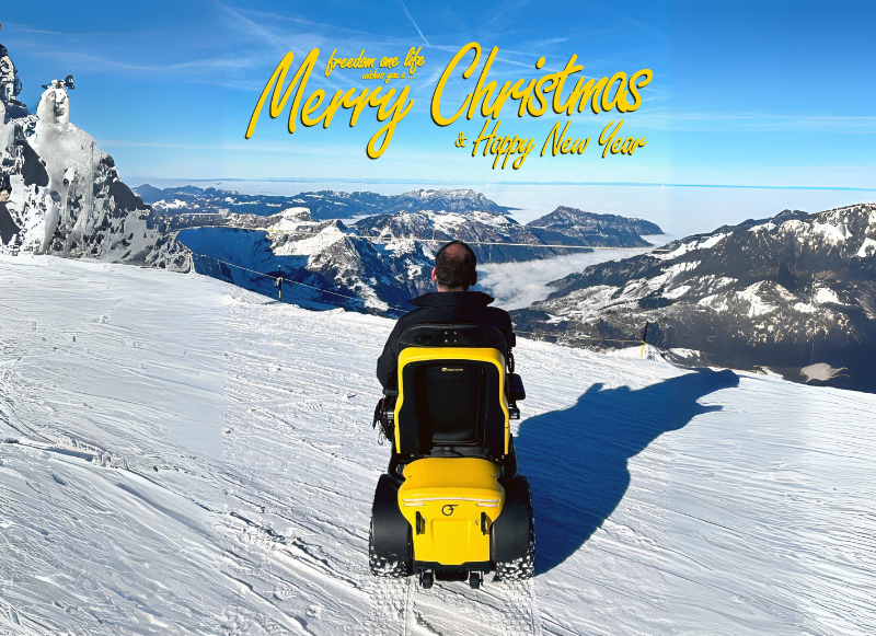 christmas opening hours